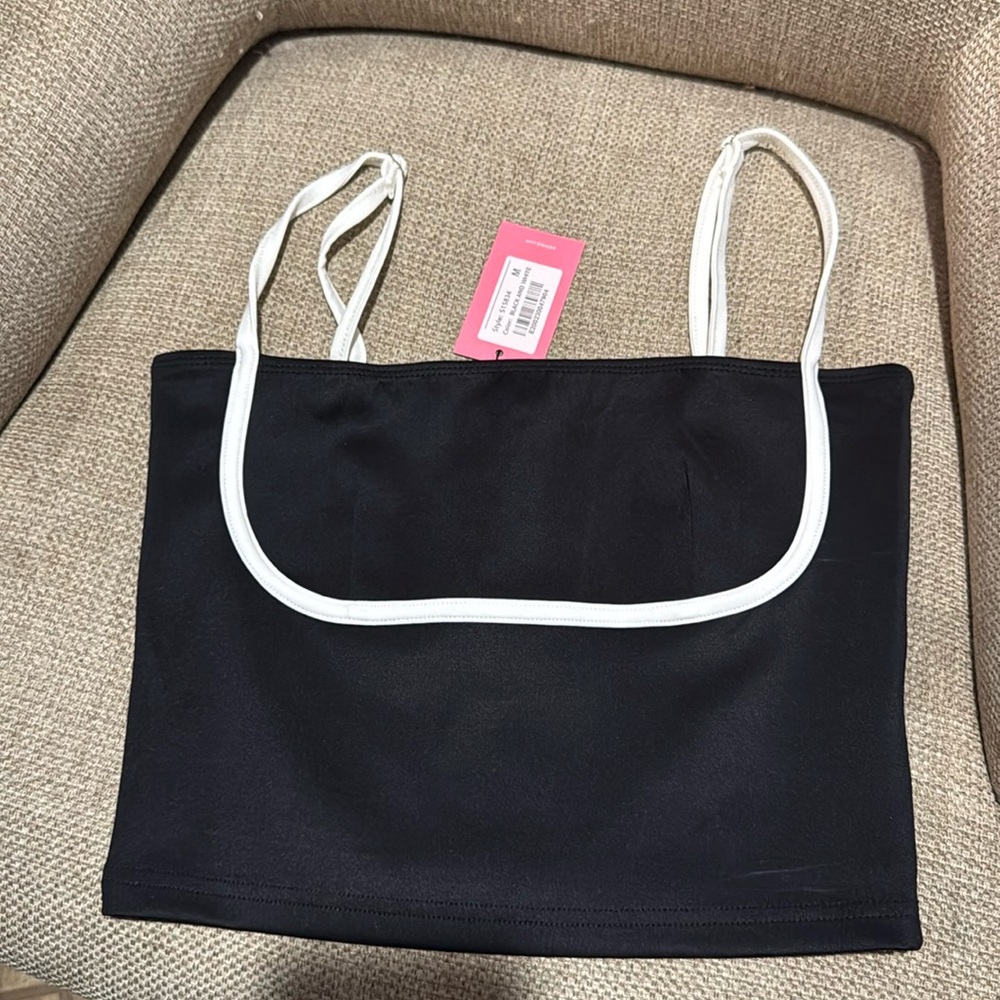 Edikted Yang Contrast Strap Tank Top - Picture 4 of 4